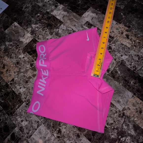 Nike Pro performance 3” Dri-FIT Bright Pink Short size MEDIUM NWOT - Picture 11 of 12